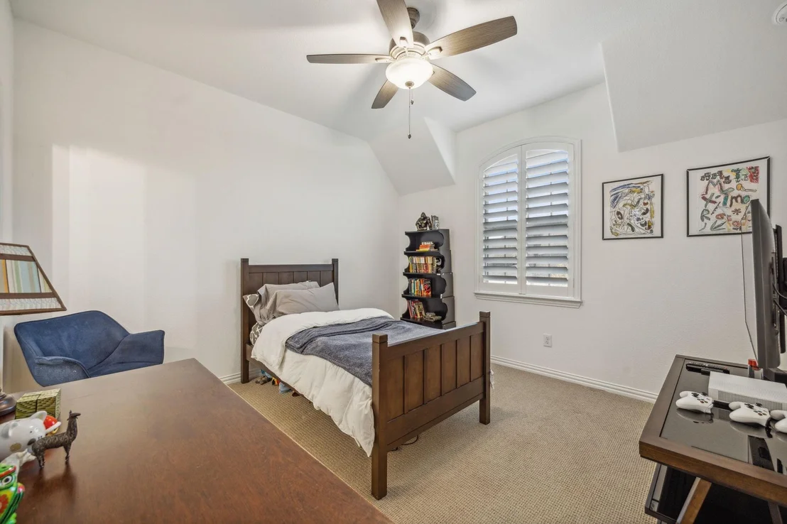 Photo of 8365 Western