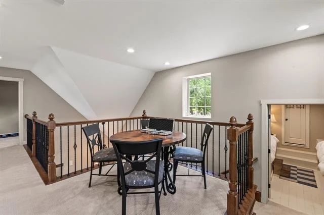 Photo of 229 N Beverly Drive