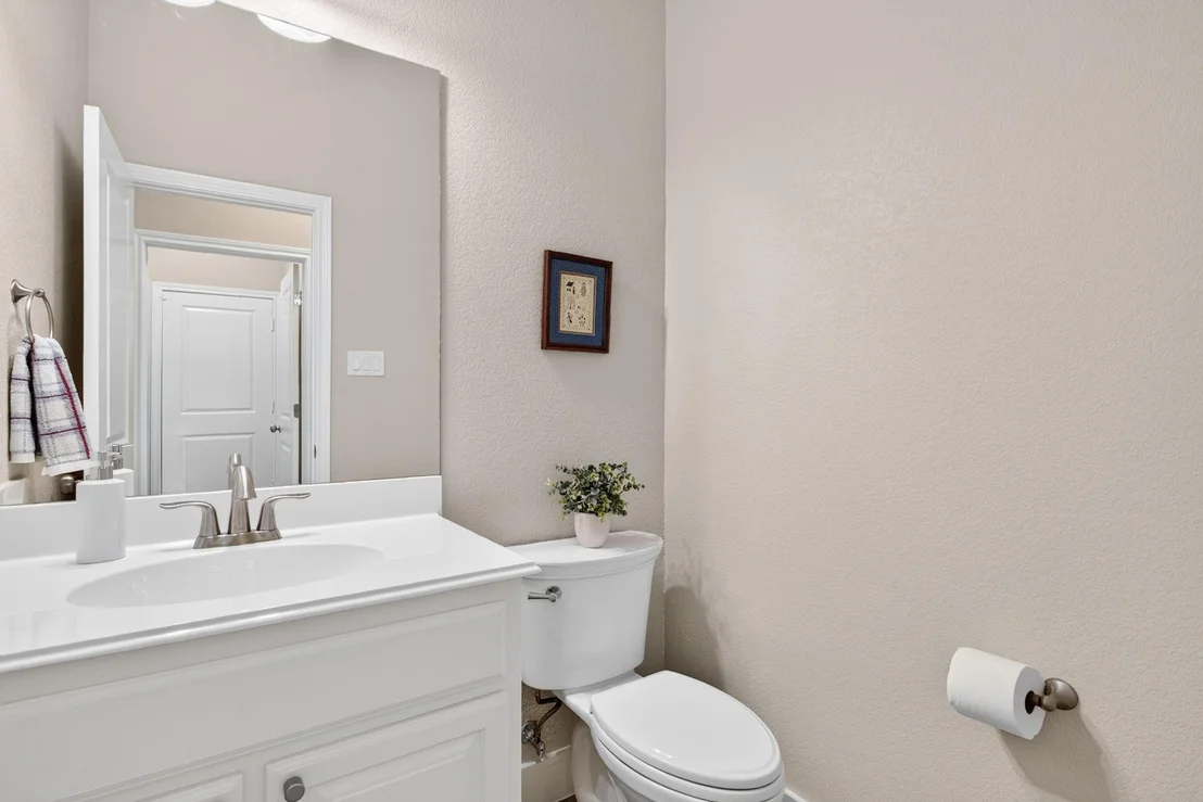 Photo of 7208 Tour Trail