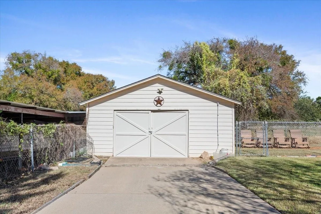 Photo of 321 County Road 1630