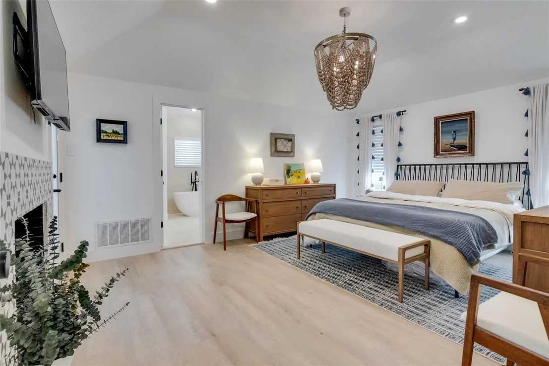 Photo of 2919 Sweet Briar Street