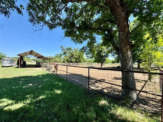 Photo of 507 Hawk Lane