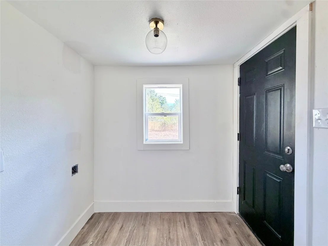 Photo of 525 Miller Street