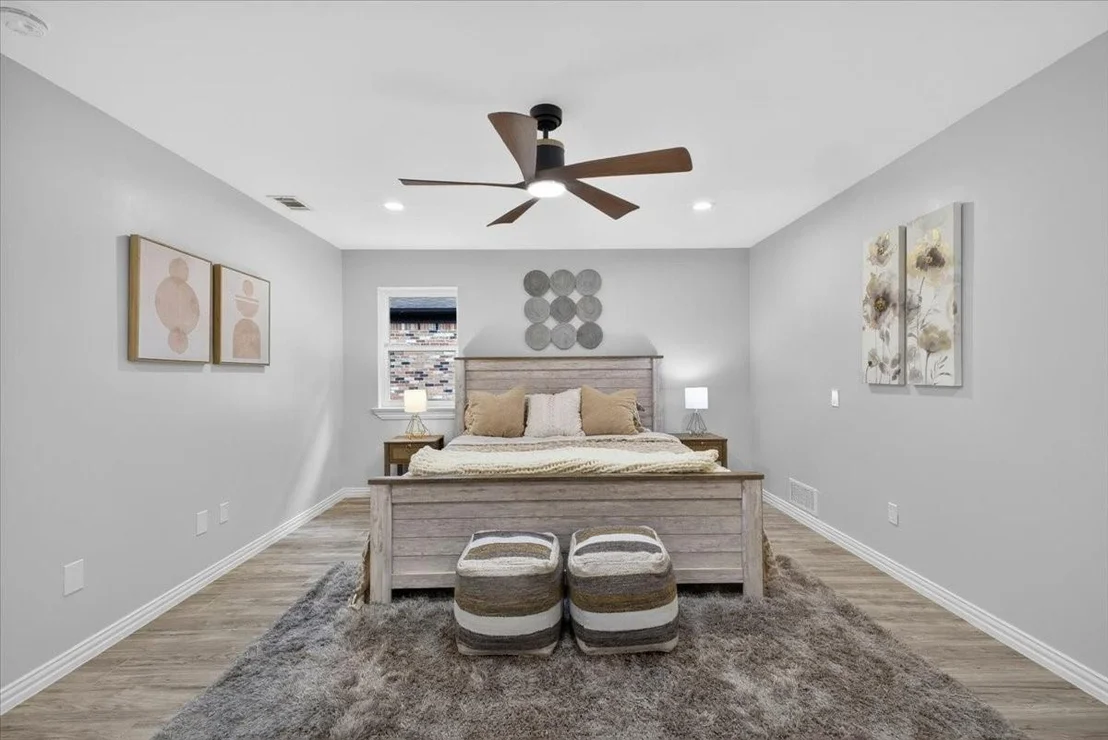 Photo of 3330 Sharpview Lane