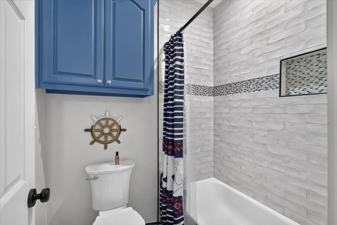 Photo of 507 Nob Hill Lane