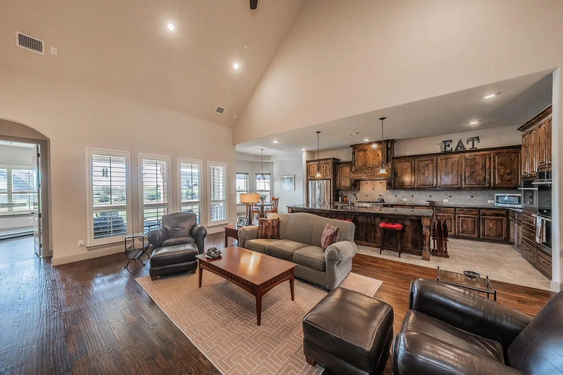 Photo of 1215 Galway Drive