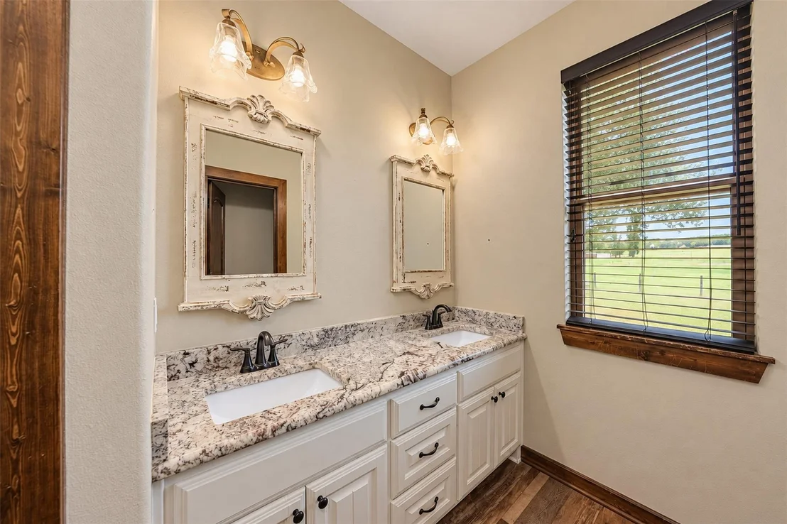 Photo of 3219 County Road 1508