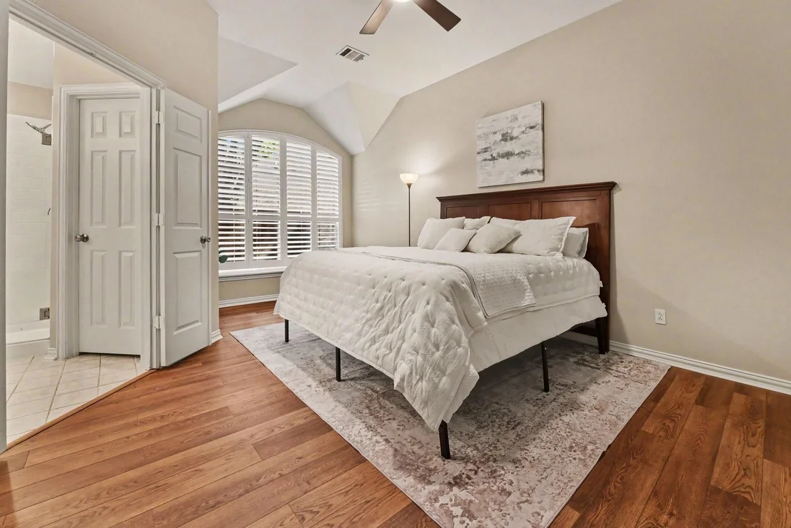 Photo of 401 Stonebridge Circle