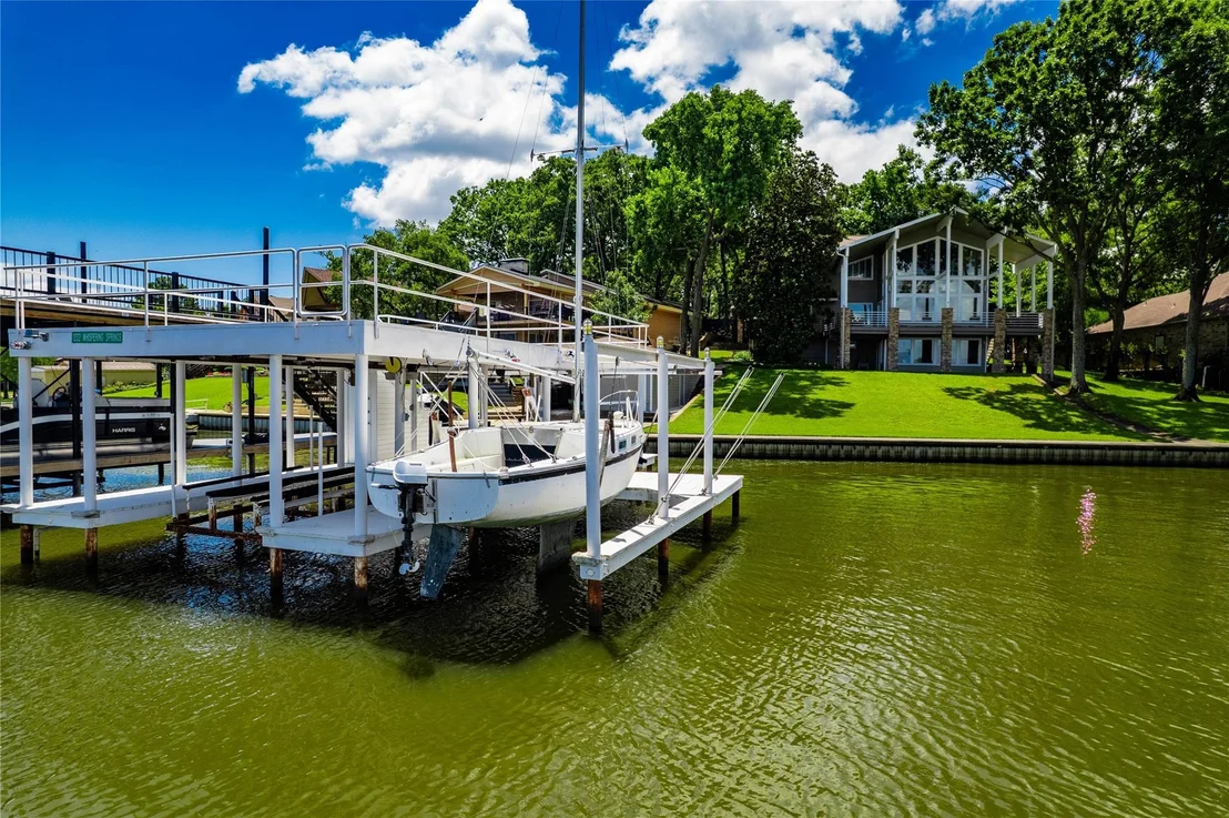 Photo of 1232 Whispering Springs Drive