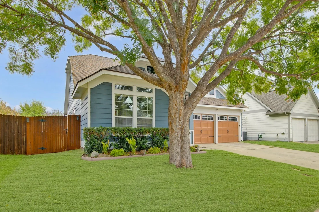 Photo of 9928 Tanglebrush Drive