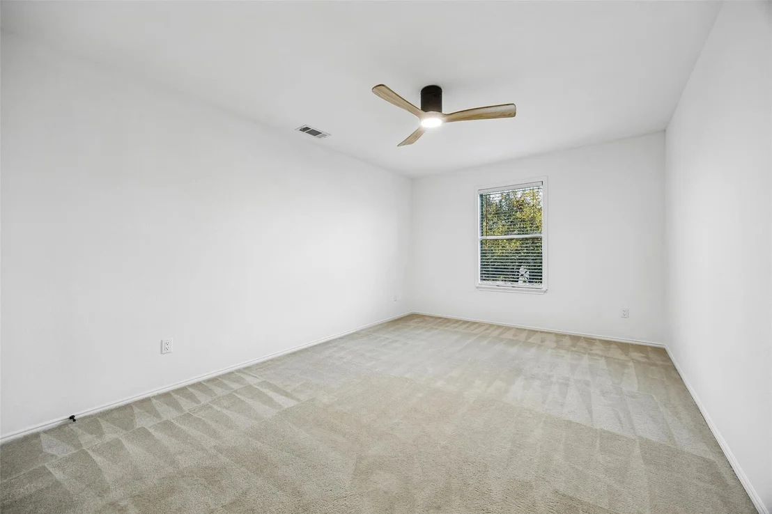 Photo of 1413 Thistle Circle