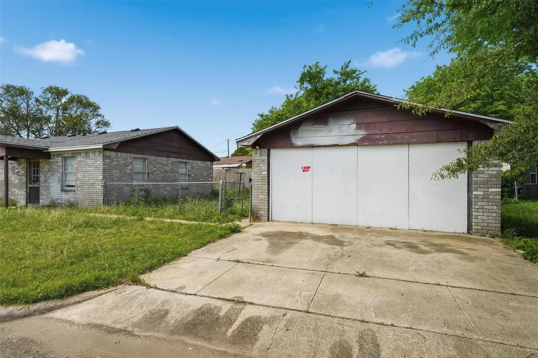 Photo of 1606 Faulkner Lane
