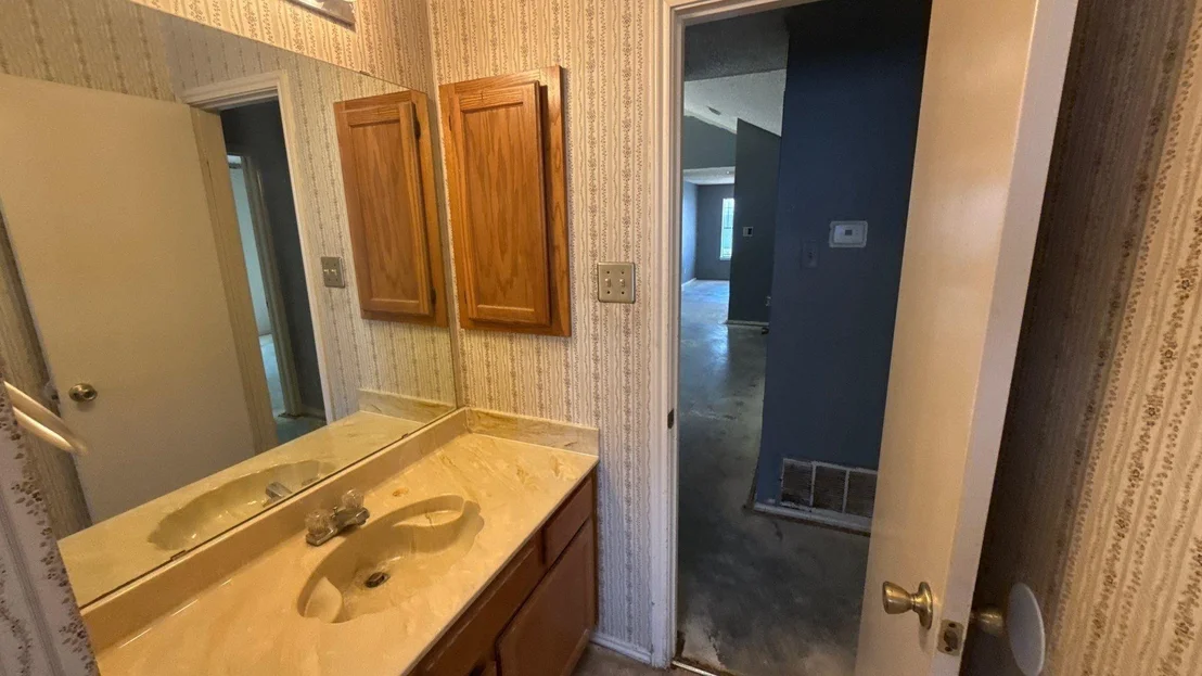 Photo of 914 Larue Drive