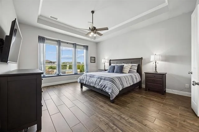 Photo of 1223 Eagle Glen Pass