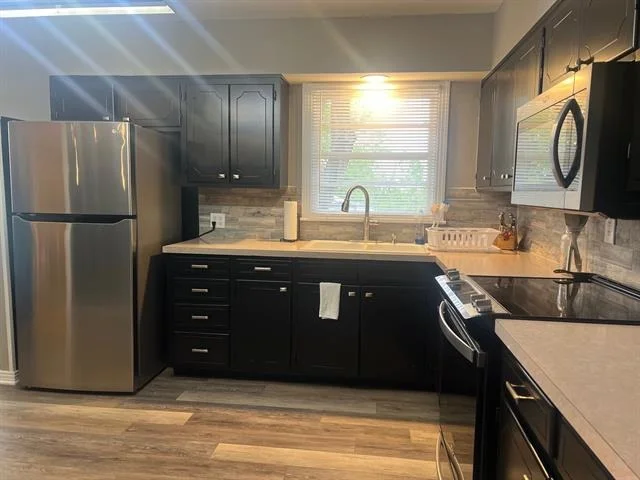 Photo of 1305 Hillcrest Drive