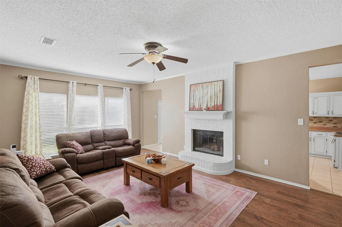 Photo of 609 Carette Drive