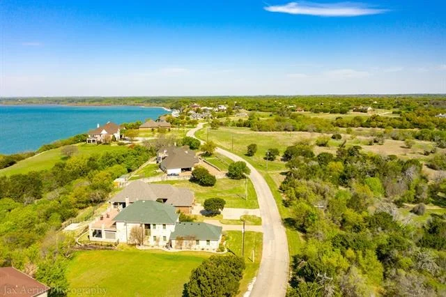 Photo of 21070 Trailwood Drive
