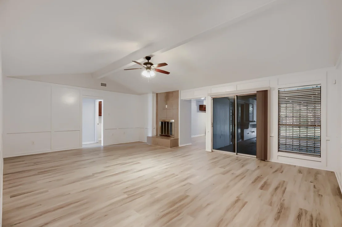 Photo of 937 Birchwood Drive