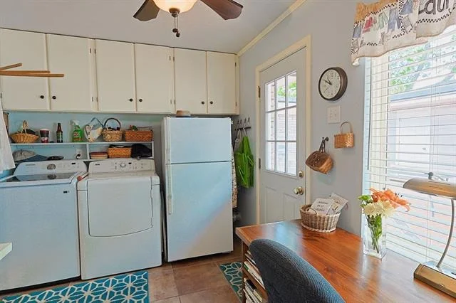 Photo of 1602 Elmwood Drive