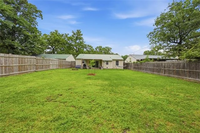 Photo of 732 Ridgewood Drive