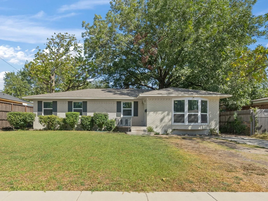 Photo of 9255 Palisade Drive