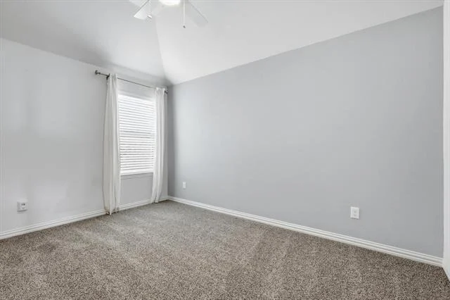 Photo of 15513 Bryant Park Avenue