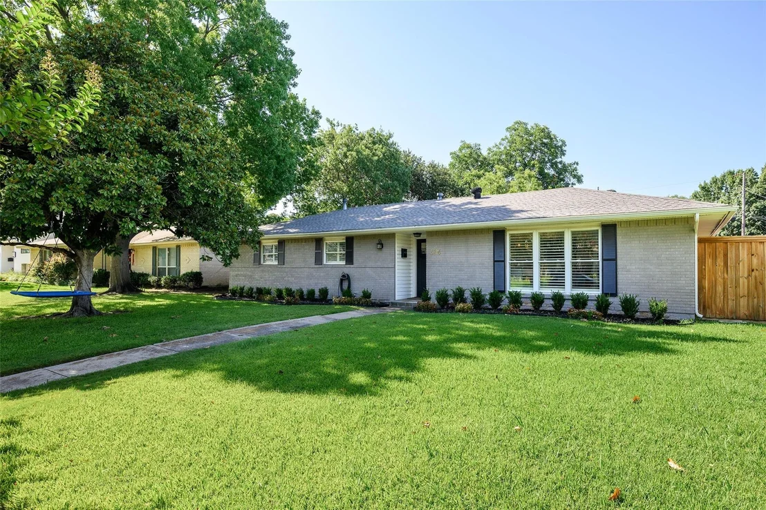 Photo of 3216 Townsend Drive