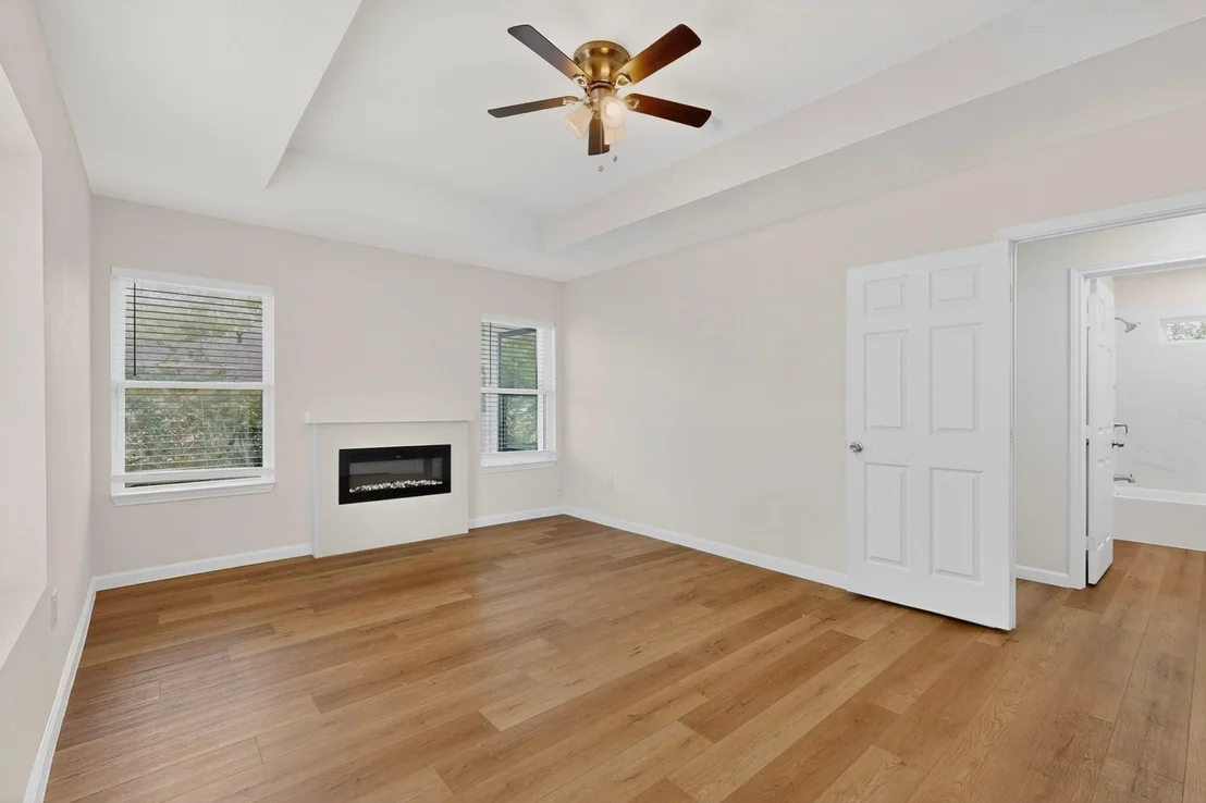Photo of 405 Elm Drive
