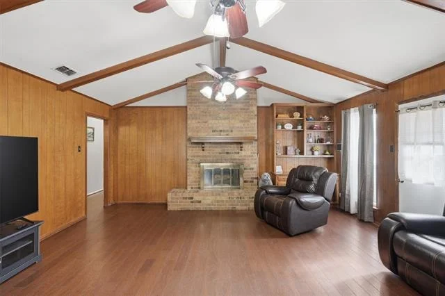 Photo of 1325 Hemphill Drive