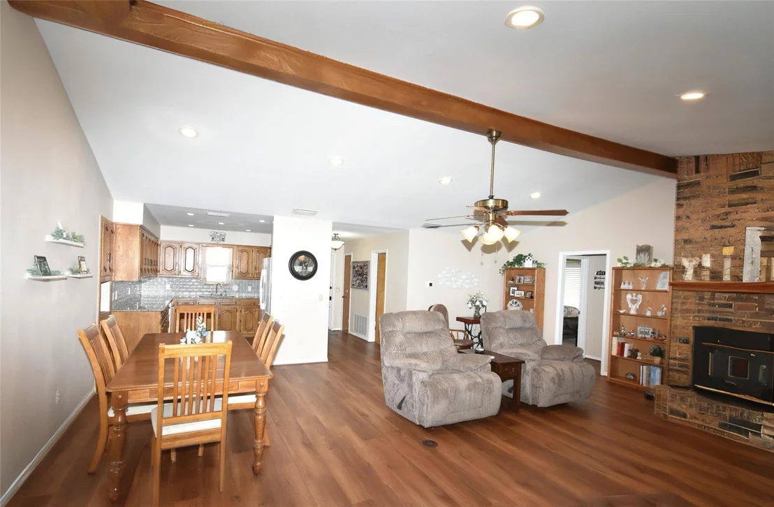 Photo of 156 Private Road 5218