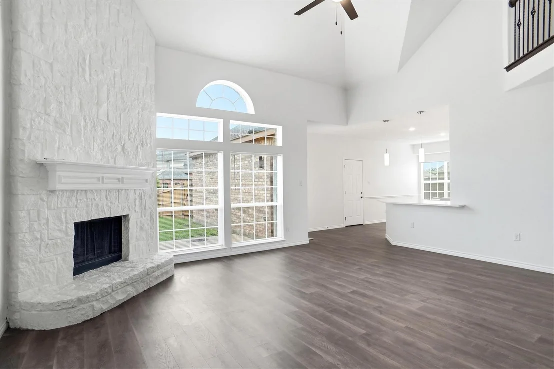 Photo of 208 Wisteria Way