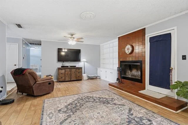 Photo of 2517 Button Willow Parkway