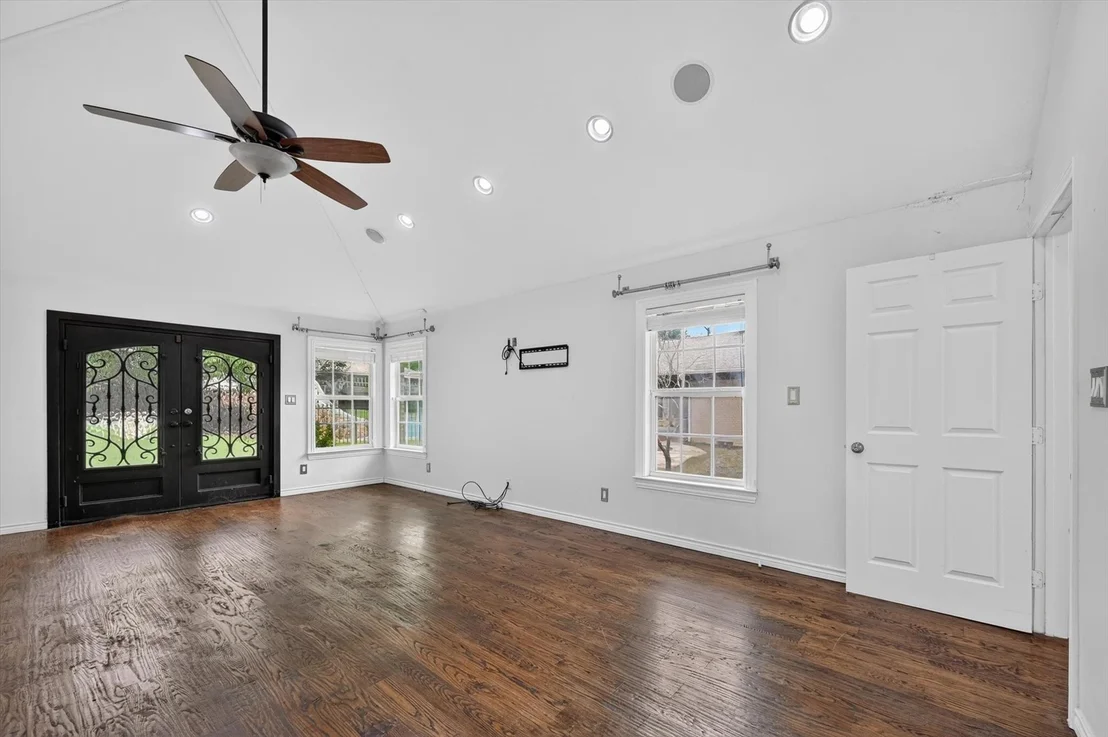 Photo of 14126 Brookridge Circle