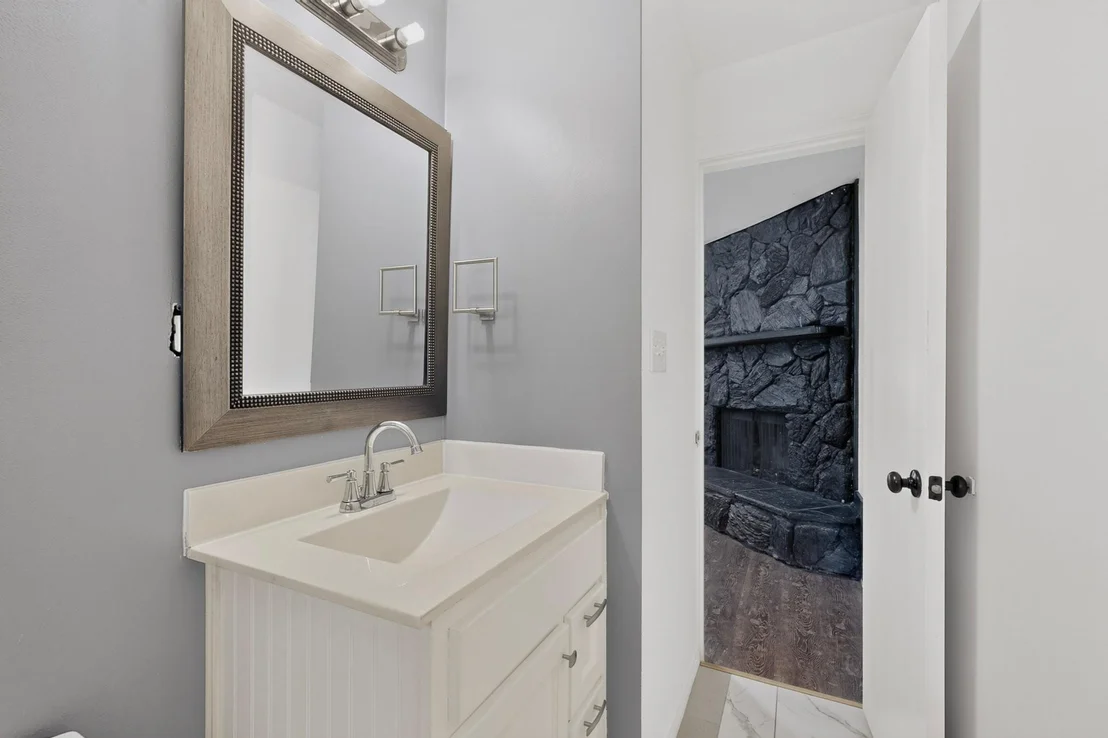 Photo of 2310 Costa Mesa Drive