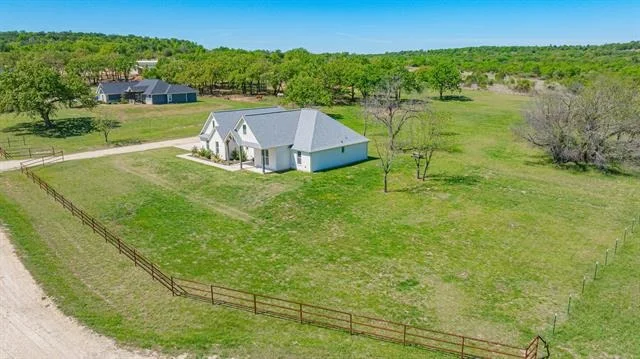 Photo of 445 Rodeo Way