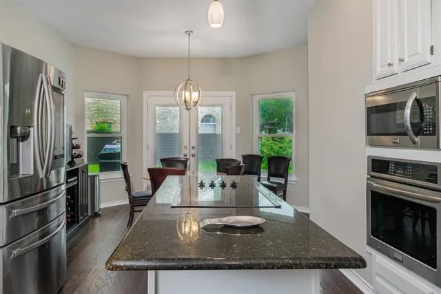 Photo of 2901 Stonepointe Drive