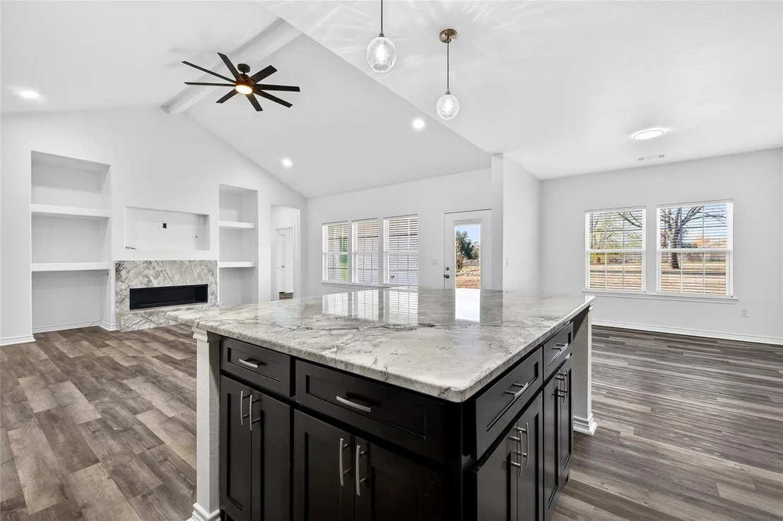 Photo of 1809 Bluebonnet Avenue