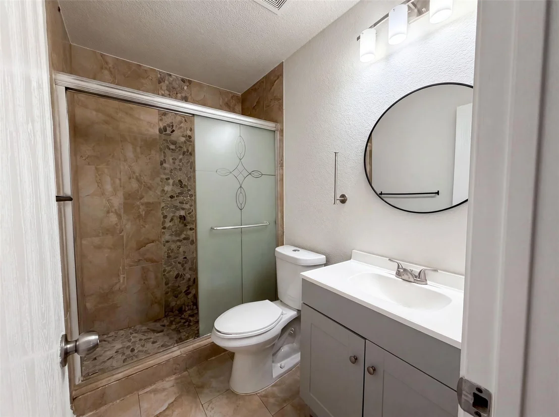 Photo of 2324 Glenhaven Drive