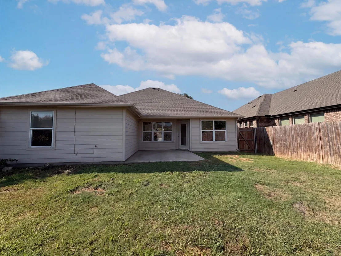Photo of 804 Bamboo Drive