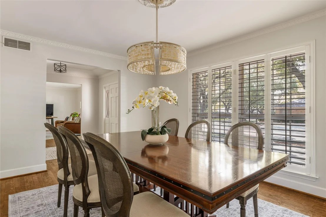 Photo of 7077 Joyce Way