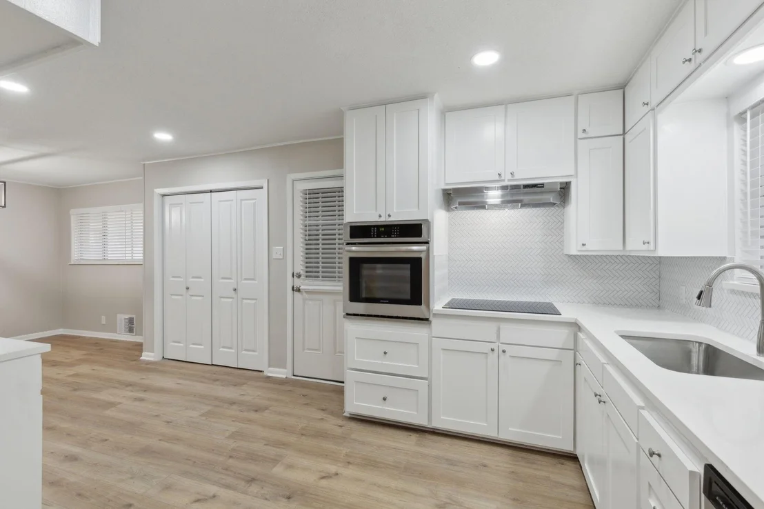 Photo of 1407 Robin Drive