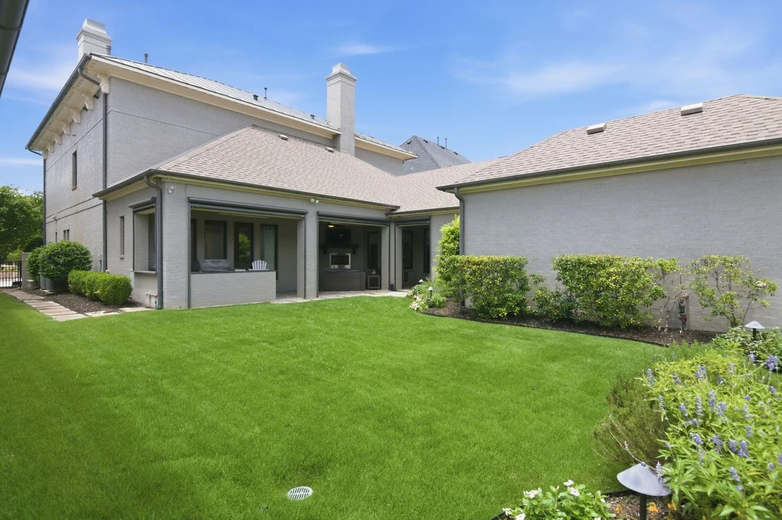 Photo of 4150 Fallbrook Drive