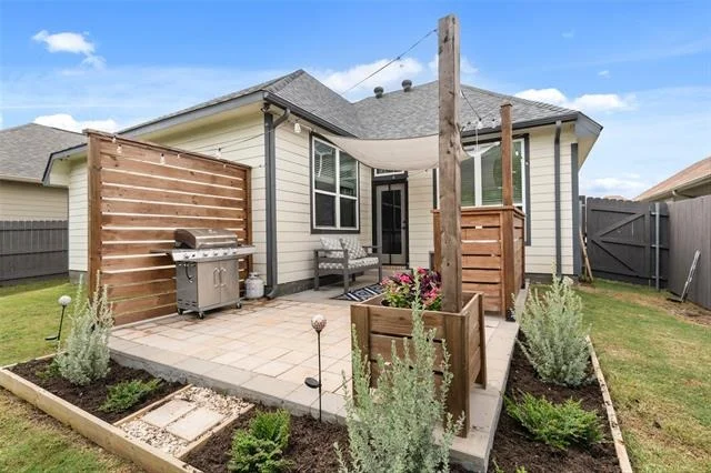 Photo of 10237 Driskill Drive