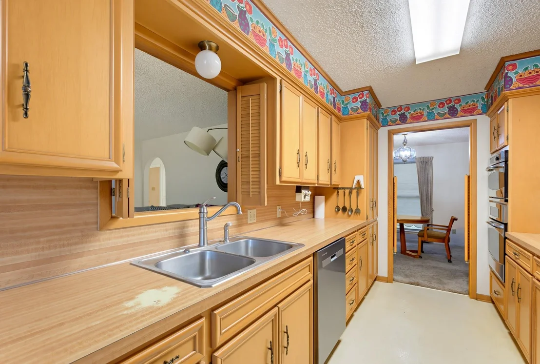 Photo of 709 Gary Ln