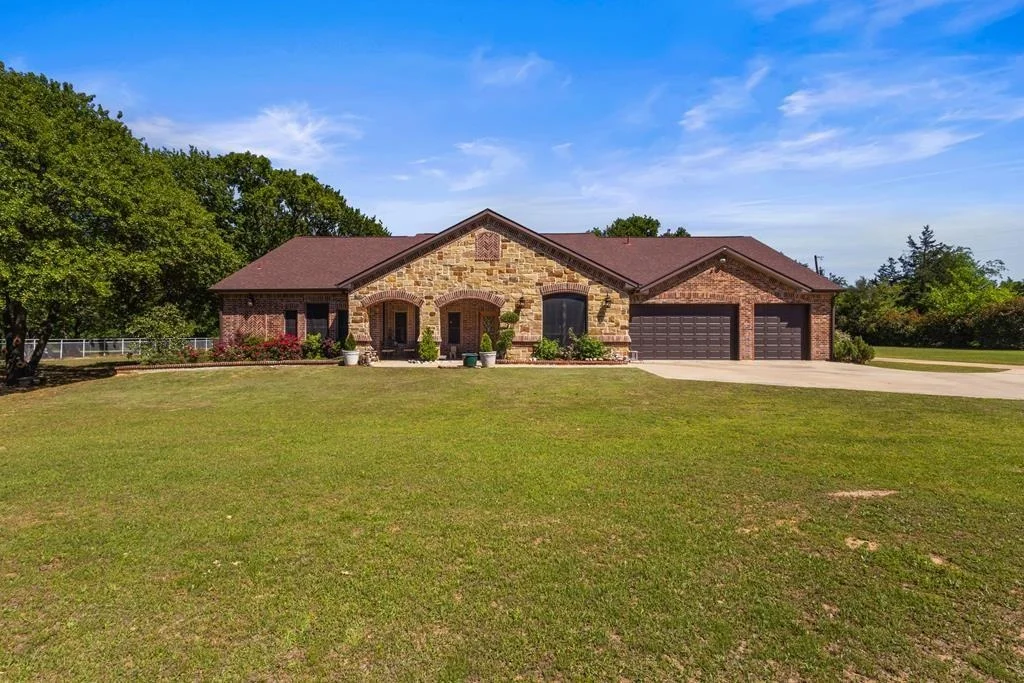 Photo of 17909 Terrace Drive
