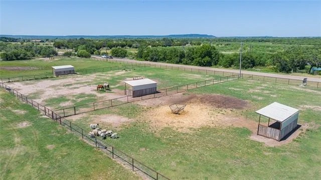Photo of 427 Meadow Lane