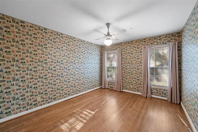Photo of 4825 Hillcrest Drive