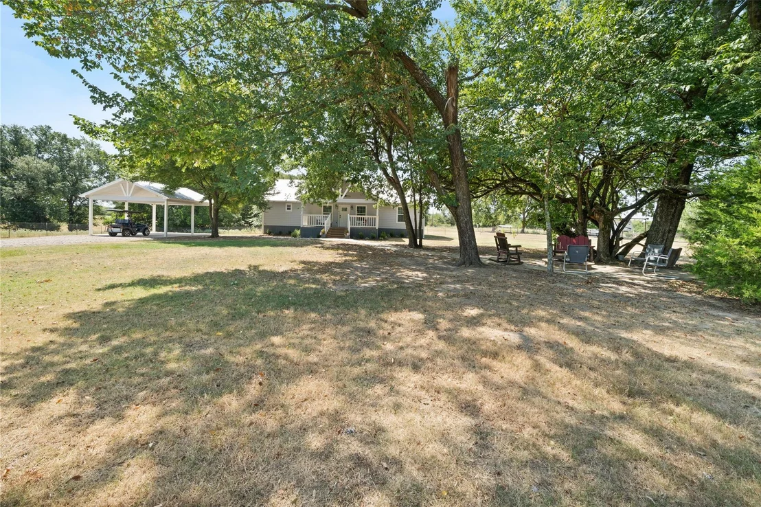 Photo of 230 CR 1739
