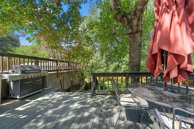 Photo of 3000 Chimney Hill Drive