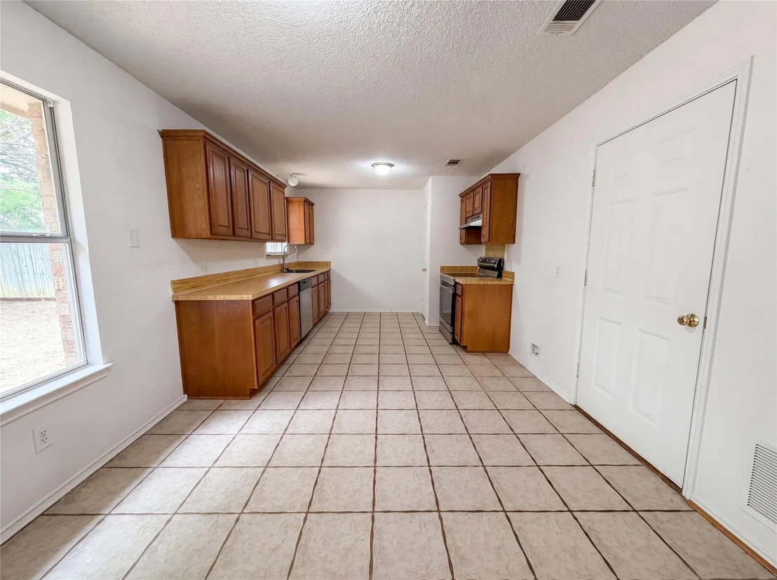 Photo of 1233 Windy Meadows Drive